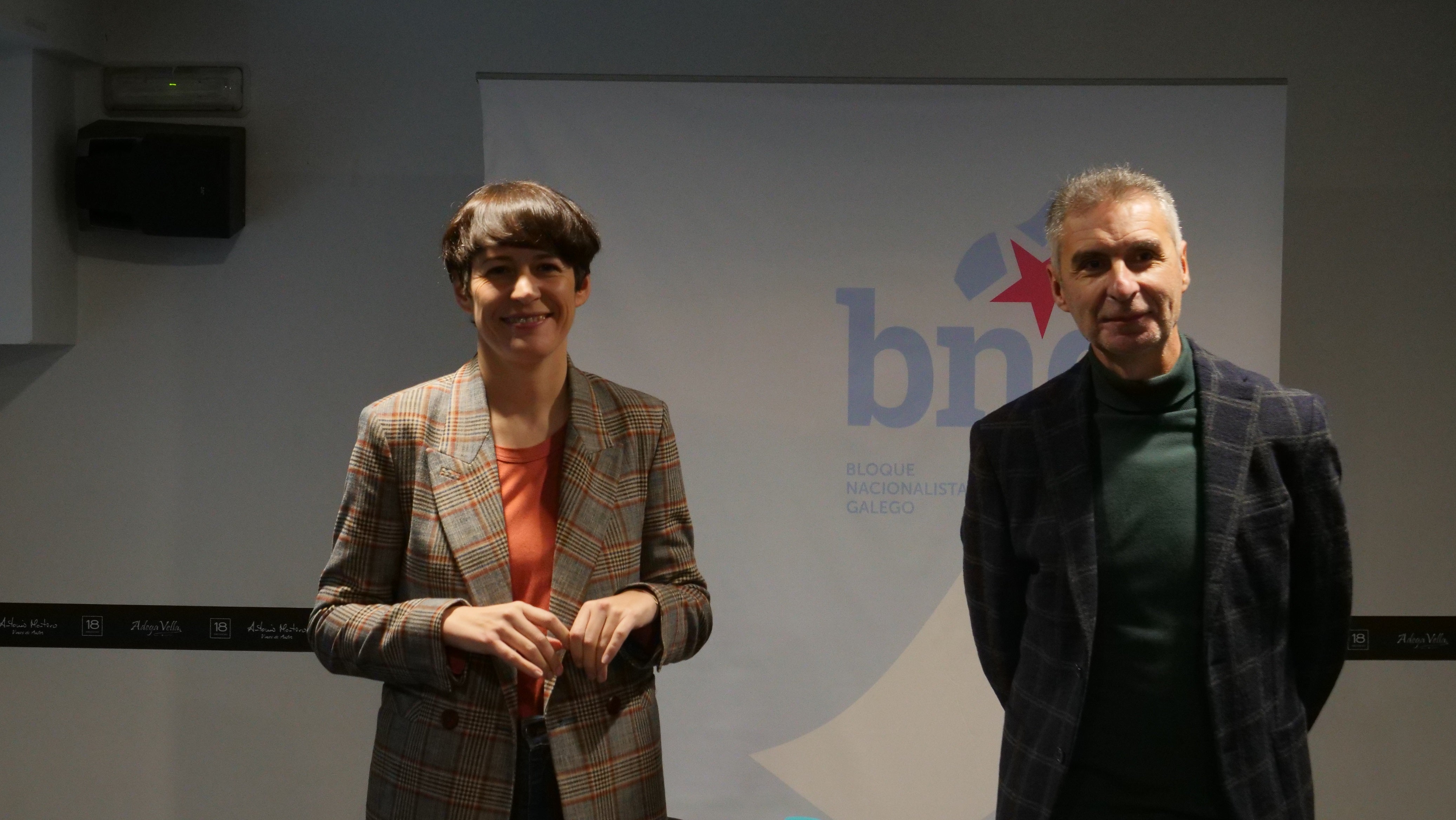 Pontón remarca en Ourense a necesidade de devolver a cidade aos veciños e veciños Pontón remarca en Ourense a necesidade de devolver a cidade aos veciños e veciños