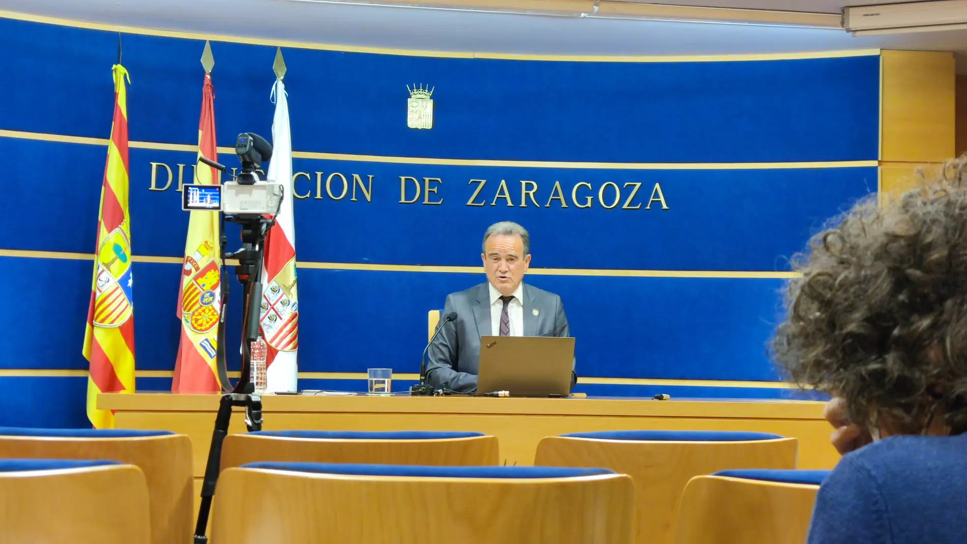 El presidente de la DPZ, durante la rueda de prensa