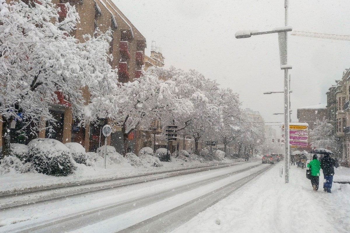 Llega lo peor de la borrasca Barra a España: carreteras afectadas, provincias en alerta y nevadas hoy, miércoles Llega lo peor de la borrasca Barra a España: carreteras afectadas, provincias en alerta y nevadas hoy, miércoles