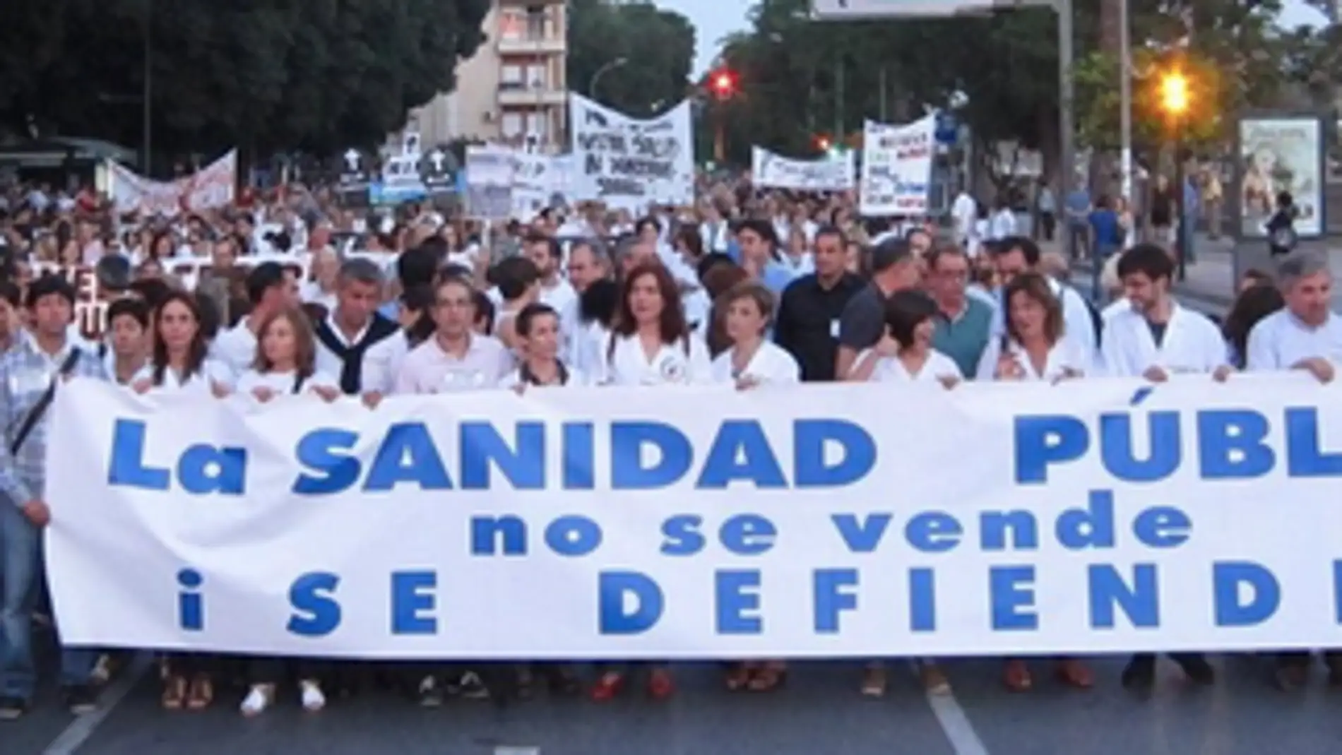 La Marea Blanca denuncia que el presupuesto en salud pública "se reduce escandalosamente" en la Región de Murcia