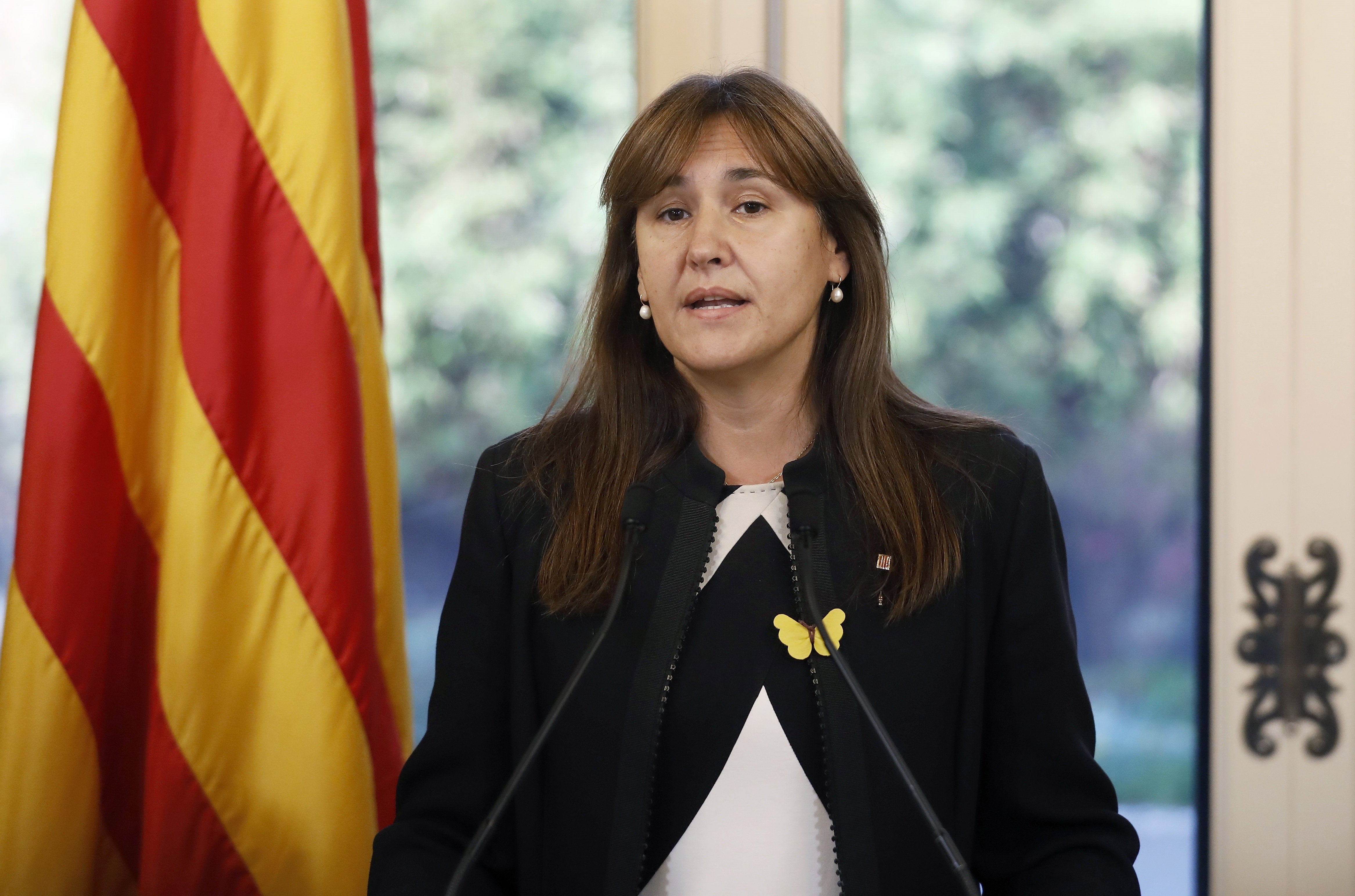 Laura Borràs pide al Govern que "asuma la dirección" del colegio de Canet de Mar para garantizar la enseñanza exclusiva en catalán Laura Borràs pide al Govern que "asuma la dirección" del colegio de Canet de Mar para garantizar la enseñanza exclusiva en catalán