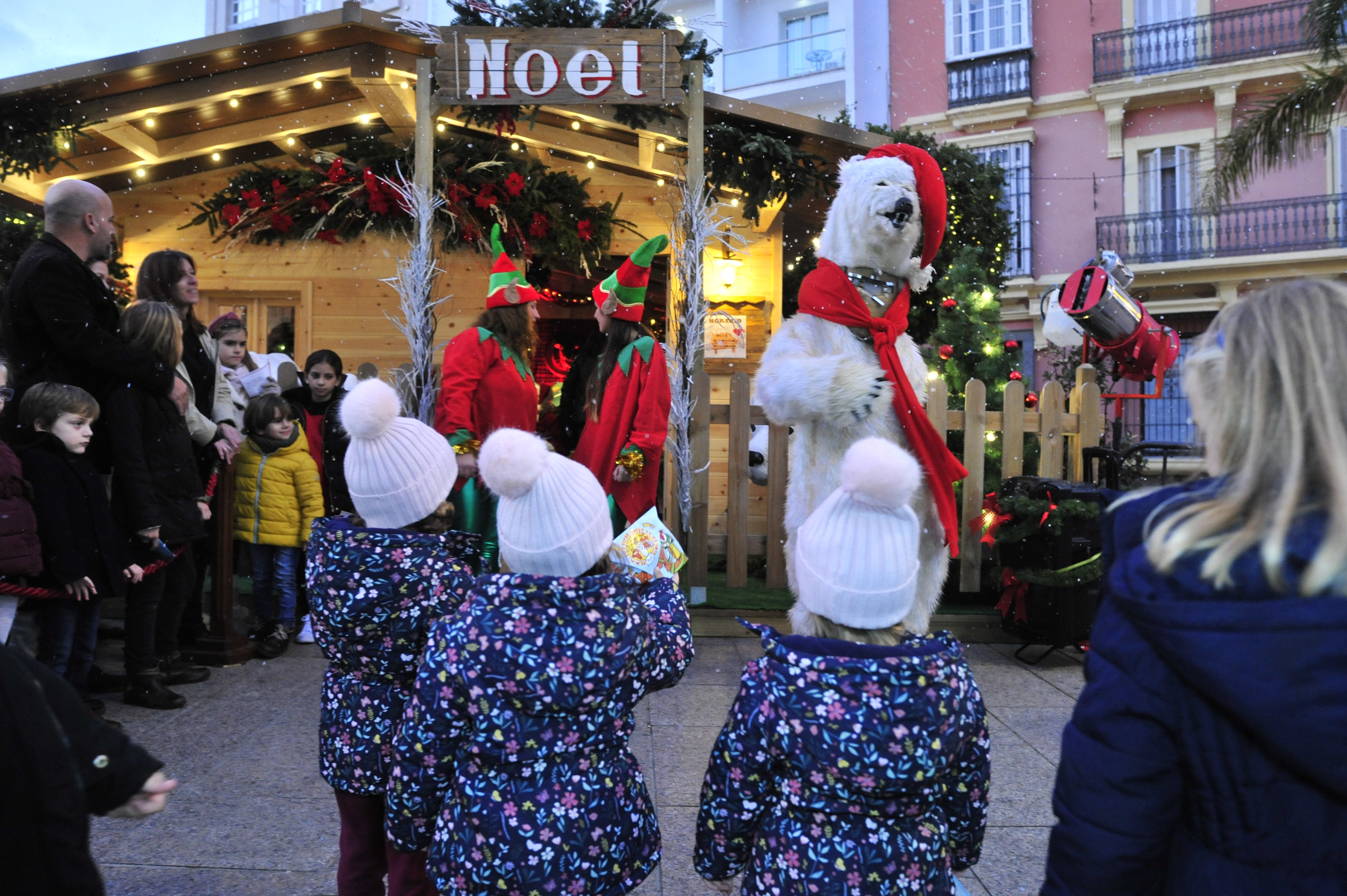 Papá Noel tiene 'su casa' desde este lunes en San Fernando Papá Noel tiene 'su casa' desde este lunes en San Fernando