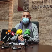 Alcalde de Valdepeñas, Jesús Martín, presenta los presupuestos municipales para 2022 Alcalde de Valdepeñas, Jesús Martín, presenta los presupuestos municipales para 2022
