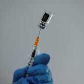 Pfizer, Moderna, AstraZeneca y Janssen: ¿cuál es más efectiva ante Ómicron y cuánto tiempo dura la inmunidad de la vacuna?