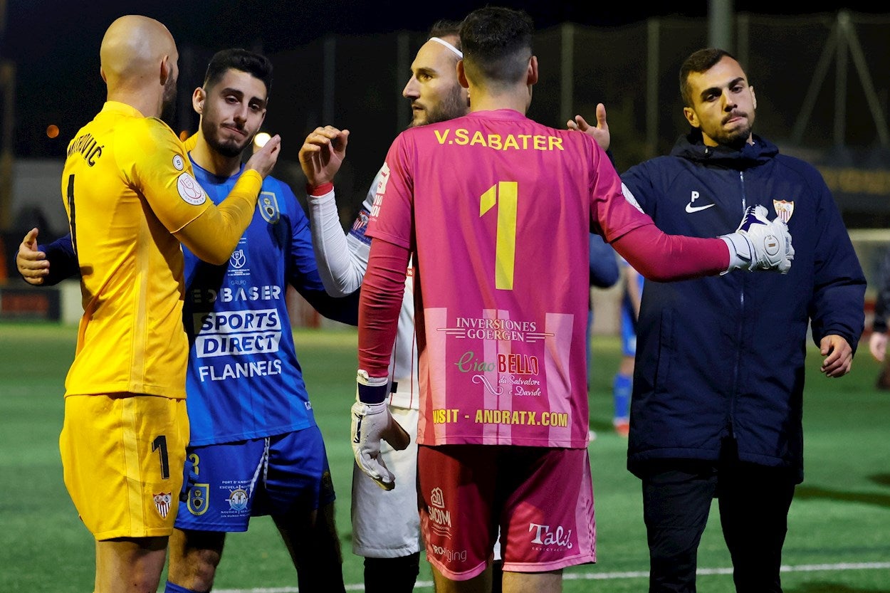 El Sevilla salva la Copa en los penaltis El Sevilla salva la Copa en los penaltis