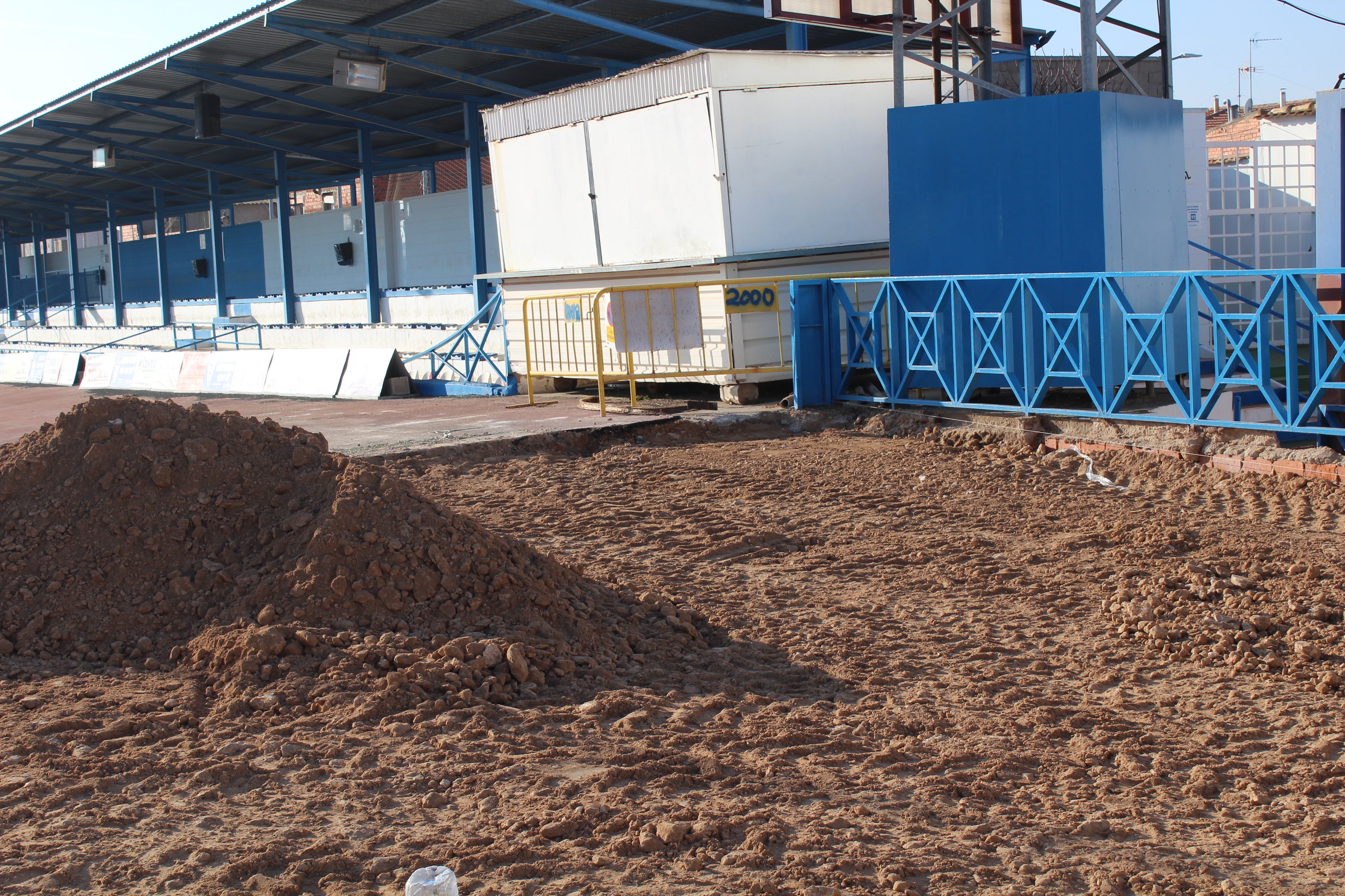 Arreglos en los accesos al "Paquito Giménez" Arreglos en los accesos al "Paquito Giménez"