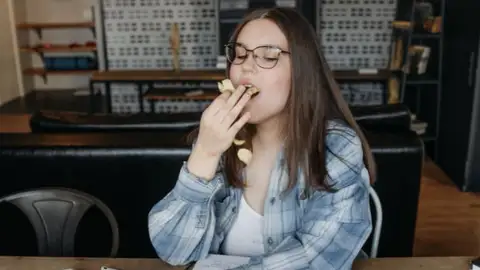 ¿Cuáles son las señales de alerta asociadas a los TCA? en buenas manos