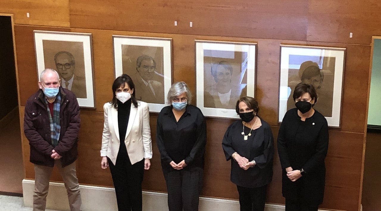 Gijón recuerda a los alcaldes de su democracia Gijón recuerda a los alcaldes de su democracia