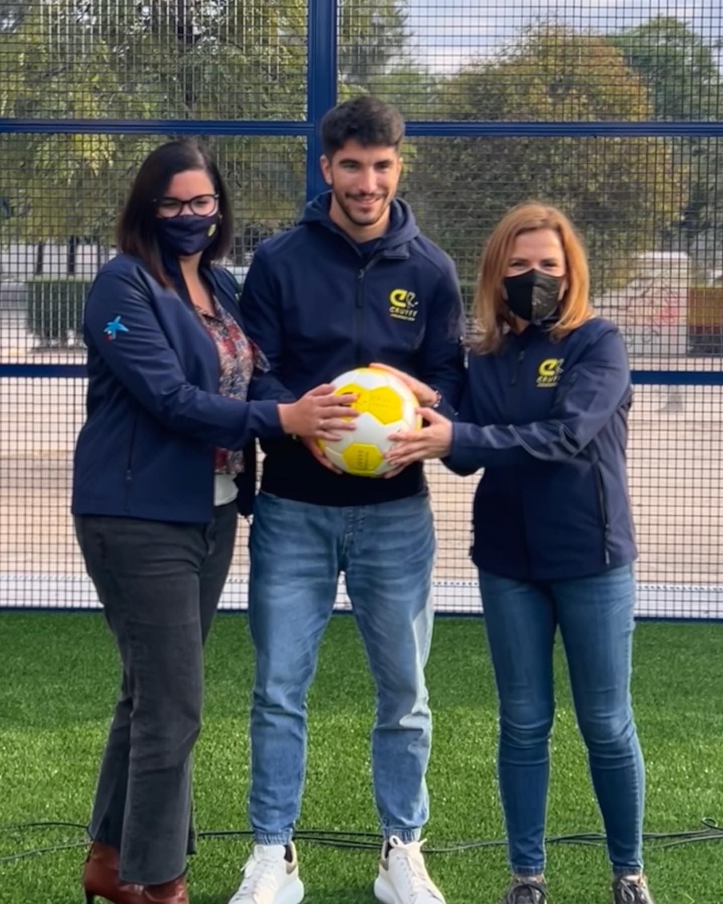Carlos Soler: "Seguimos intentando llegar a un acuerdo" Carlos Soler: "Seguimos intentando llegar a un acuerdo"