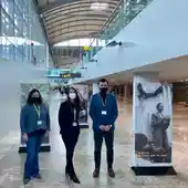 El Aeropuerto de Alicante-Elche Miguel Hernández acoge una exposición sobre el poeta oriolano El Aeropuerto de Alicante-Elche Miguel Hernández acoge una exposición sobre el poeta oriolano