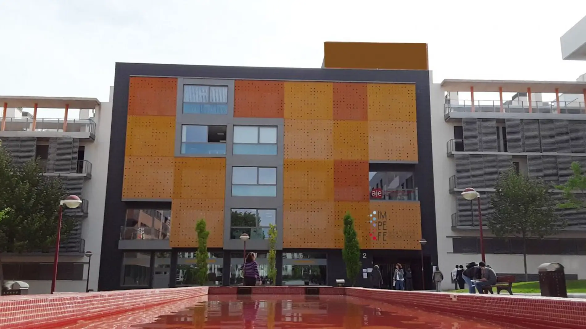 Edificio de la EMUSER Edificio de la EMUSER