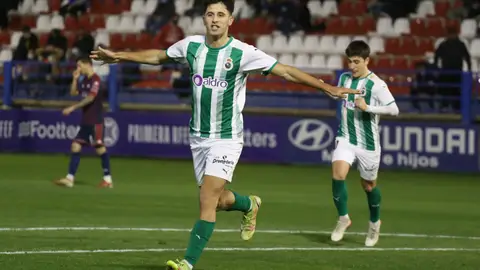 Marco Camus, futbolista del Racing de Santander Marco Camus, futbolista del Racing de Santander, Extremadura 2 - Racing 4. Primera RFEF