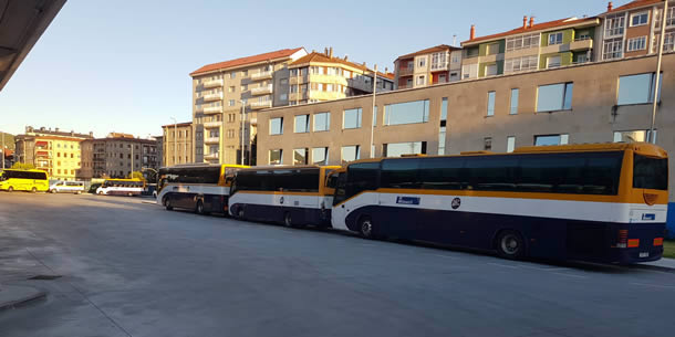 A Xunta adapta os horarios dos autobuses que conectan Lugo, Pontevedra e Vigo con Ourense A Xunta adapta os horarios dos autobuses que conectan Lugo, Pontevedra e Vigo con Ourense