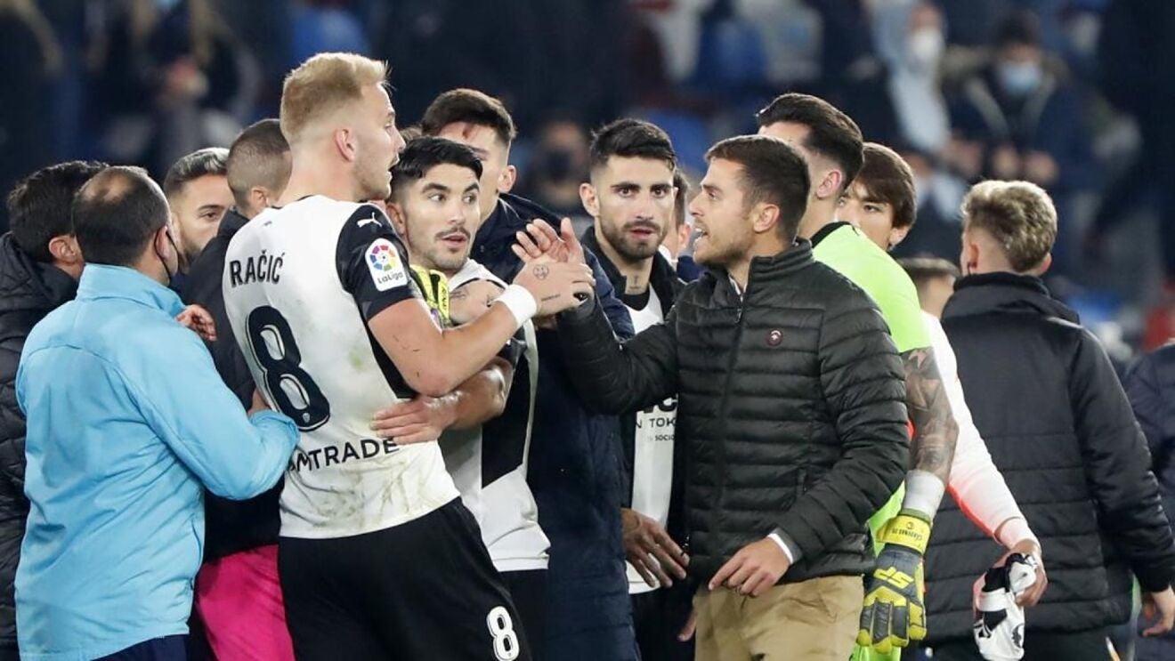 Soldado y Racic fueron expulsados acabado el derbi Soldado y Racic fueron expulsados acabado el derbi