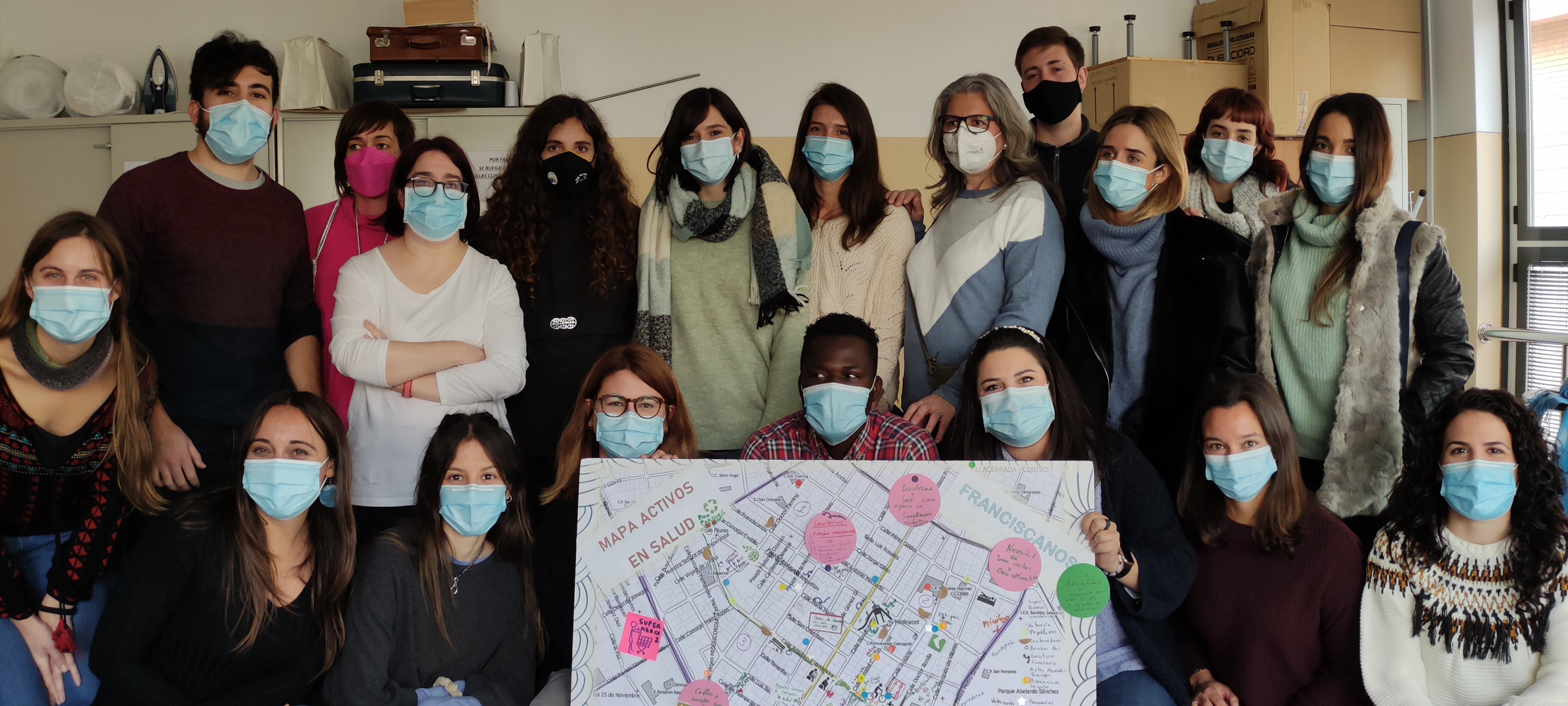 Residentes de Enfermería y Medicina impulsan en el barrio de Franciscanos un proceso participativo de Salud Comunitaria Residentes de Enfermería y Medicina impulsan en el barrio de Franciscanos un proceso participativo de Salud Comunitaria