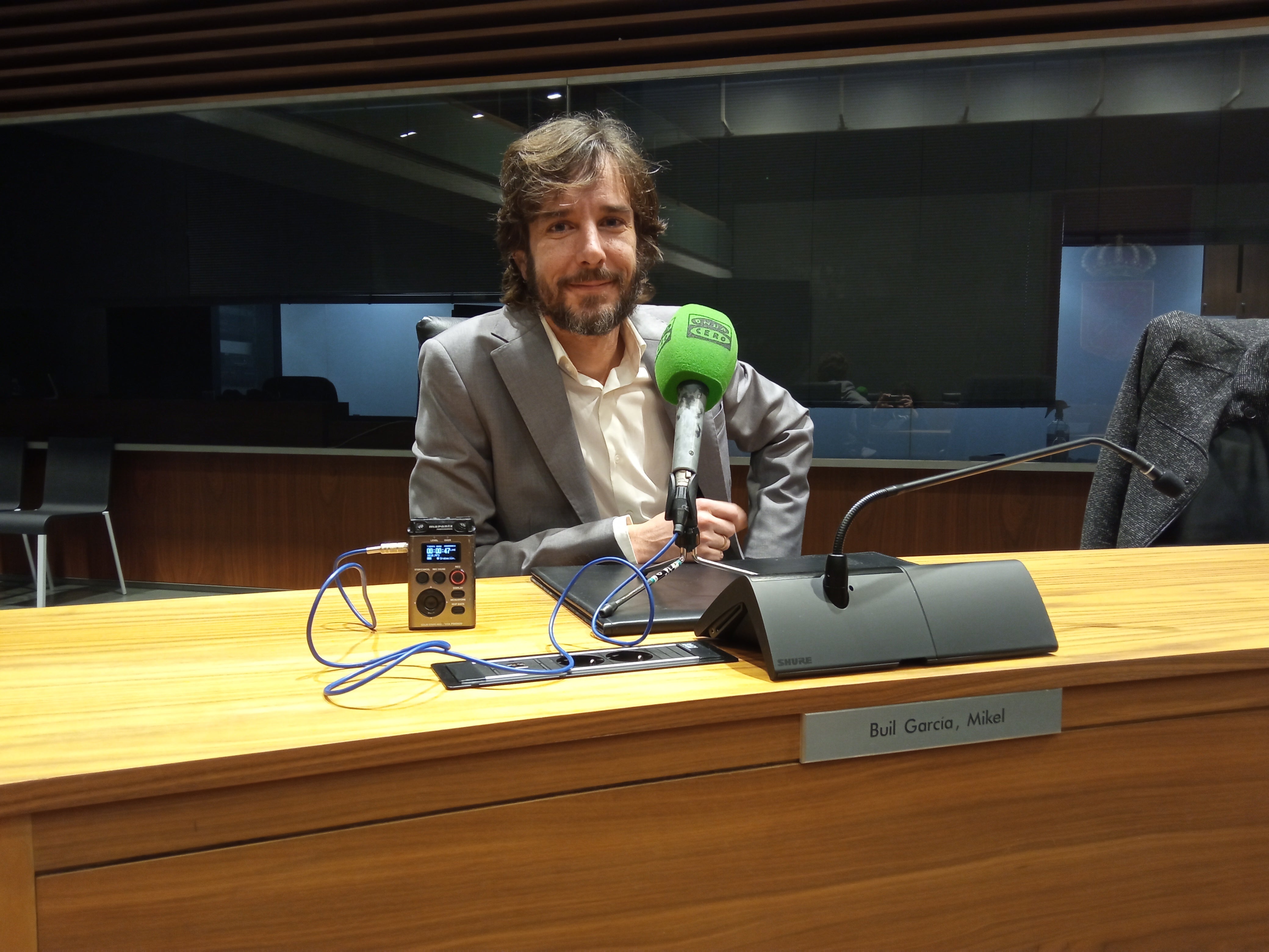 Mikel Buil: "Recuerdo las fiestas alrededor del cartón de Don Simón, eran maravillosas" Mikel Buil: "Recuerdo las fiestas alrededor del cartón de Don Simón, eran maravillosas"