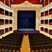 Ayuntamiento y Consejería de Cultura suscribirán un convenio para la realización de once espectáculos en el Teatro Principal