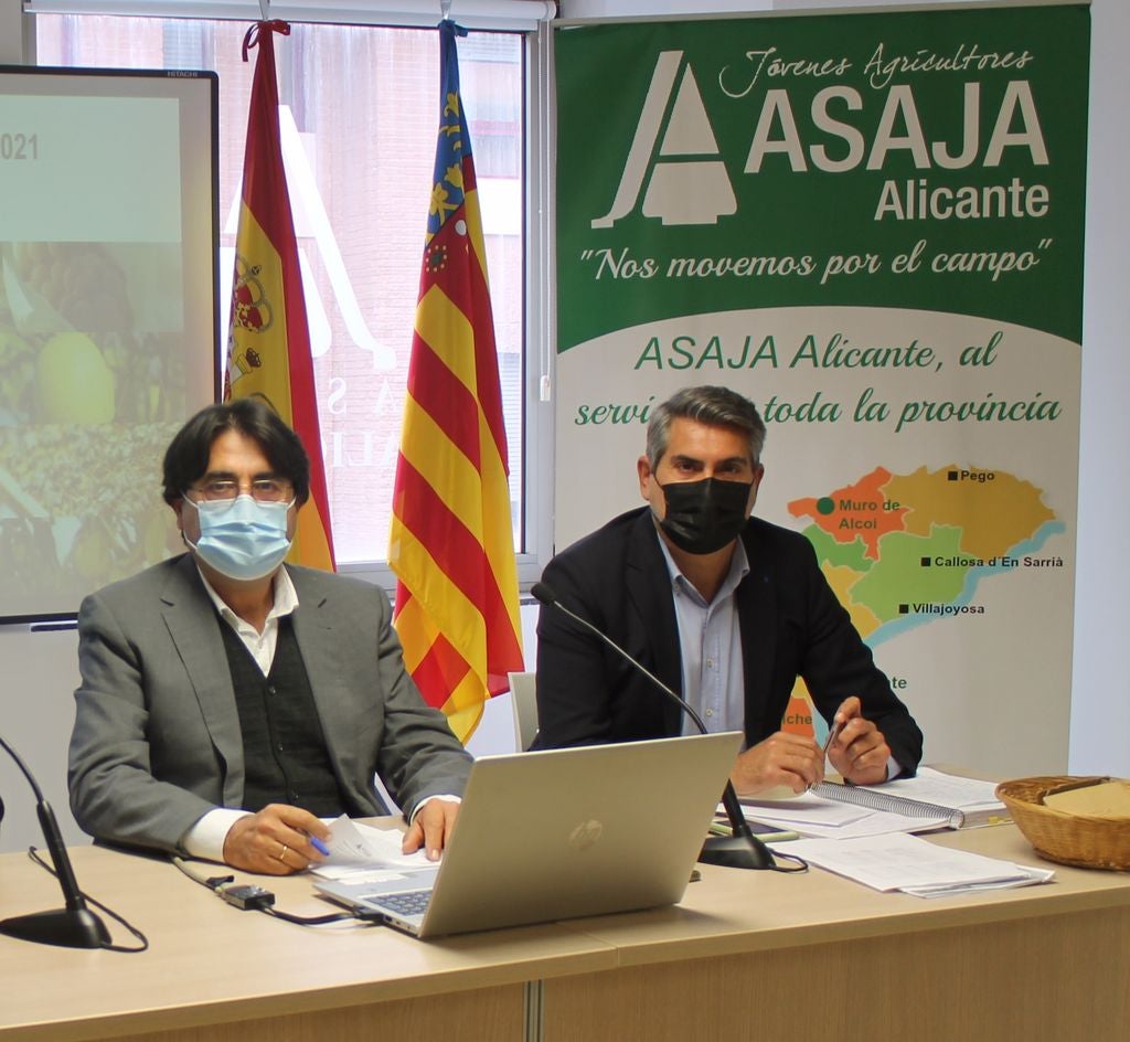 ASAJA-Alicante alega contra los planes de cuenca de los ríos Tajo, Júcar y Segura ASAJA-Alicante alega contra los planes de cuenca de los ríos Tajo, Júcar y Segura