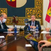 Castilla - La Mancha pide paraguas jurídico y reclama más fondos Covid
