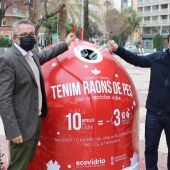 Castelló inicia una campaña navideña para reciclar más vidrio durante estas fiestas