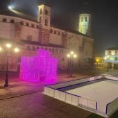 Pista patinaje instalada en la Plaza Mayor de La Solana