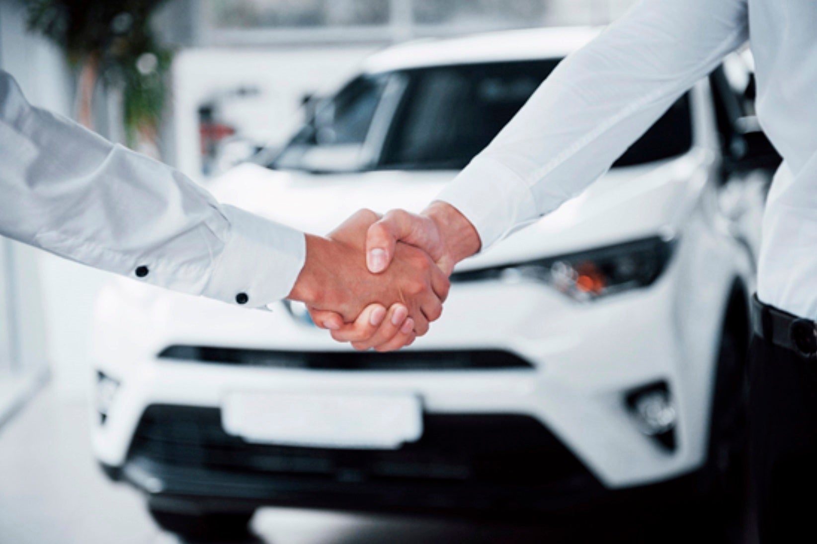 Estas son las claves sobre las ayudas al sector del vehículo eléctrico: quién puede solicitarlas y cuál es el procedimiento Estas son las claves sobre las ayudas al sector del vehículo eléctrico: quién puede solicitarlas y cuál es el procedimiento