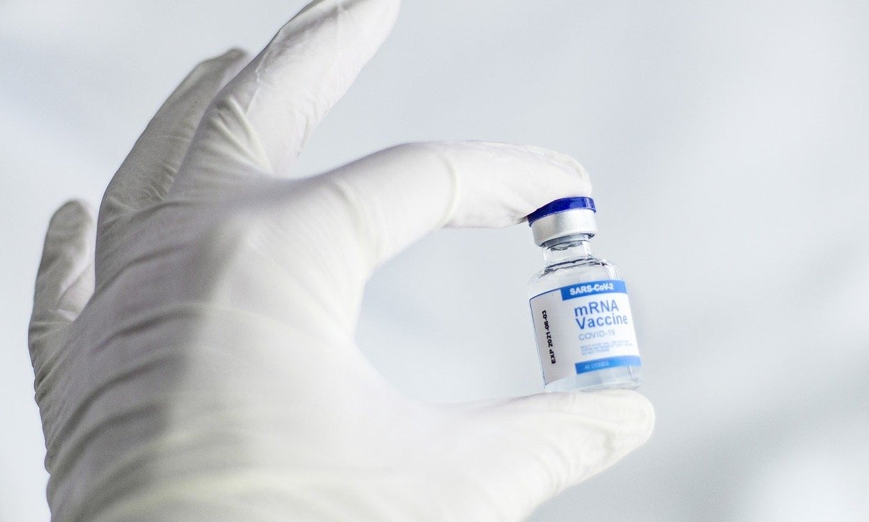 Un anestesista británico afirma no querer vacunarse frente al ministro de Sanidad inglés Un anestesista británico afirma no querer vacunarse frente al ministro de Sanidad inglés