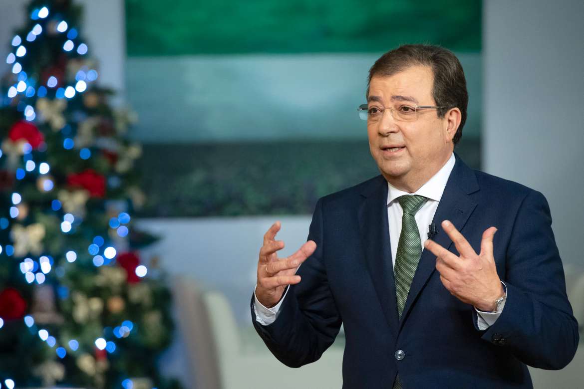 El presidente de La Junta de Extremadura en su discurso de fin de año aplaudía a los sanitarios y apostaba por la industrialización de la región El presidente de La Junta de Extremadura en su discurso de fin de año aplaudía a los sanitarios y apostaba por la industrialización de la región