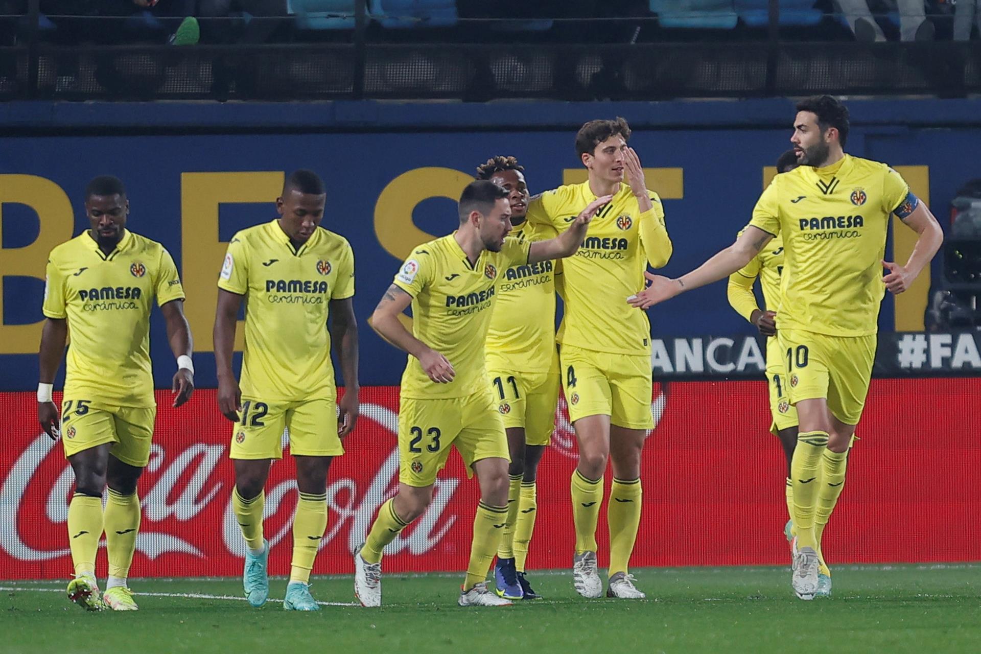 El 'submarino amarillo' empieza el año con goleada ante en Levante El 'submarino amarillo' empieza el año con goleada ante en Levante