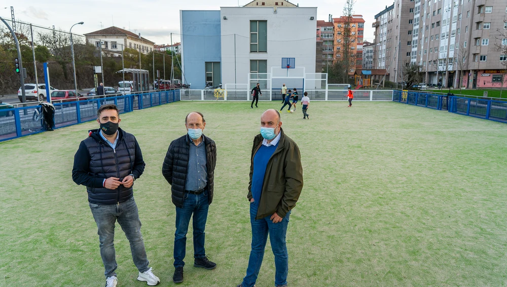 inauguración da segunda cancha multixogos na cidade, no barrio da Ponte inauguración da segunda cancha multixogos na cidade, no barrio da Ponte