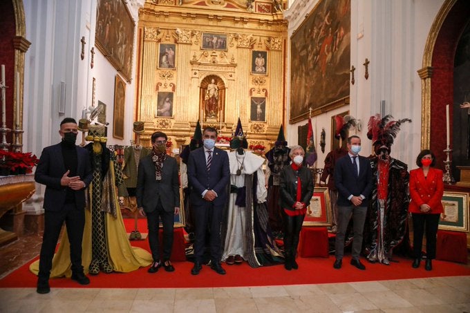 La Cabalgata de Reyes en Málaga repartirá con13 carrozas repartirán 7.000 kilos de caramelos sin gluten y 5.000 kilos de gominolas La Cabalgata de Reyes en Málaga repartirá con13 carrozas repartirán 7.000 kilos de caramelos sin gluten y 5.000 kilos de gominolas