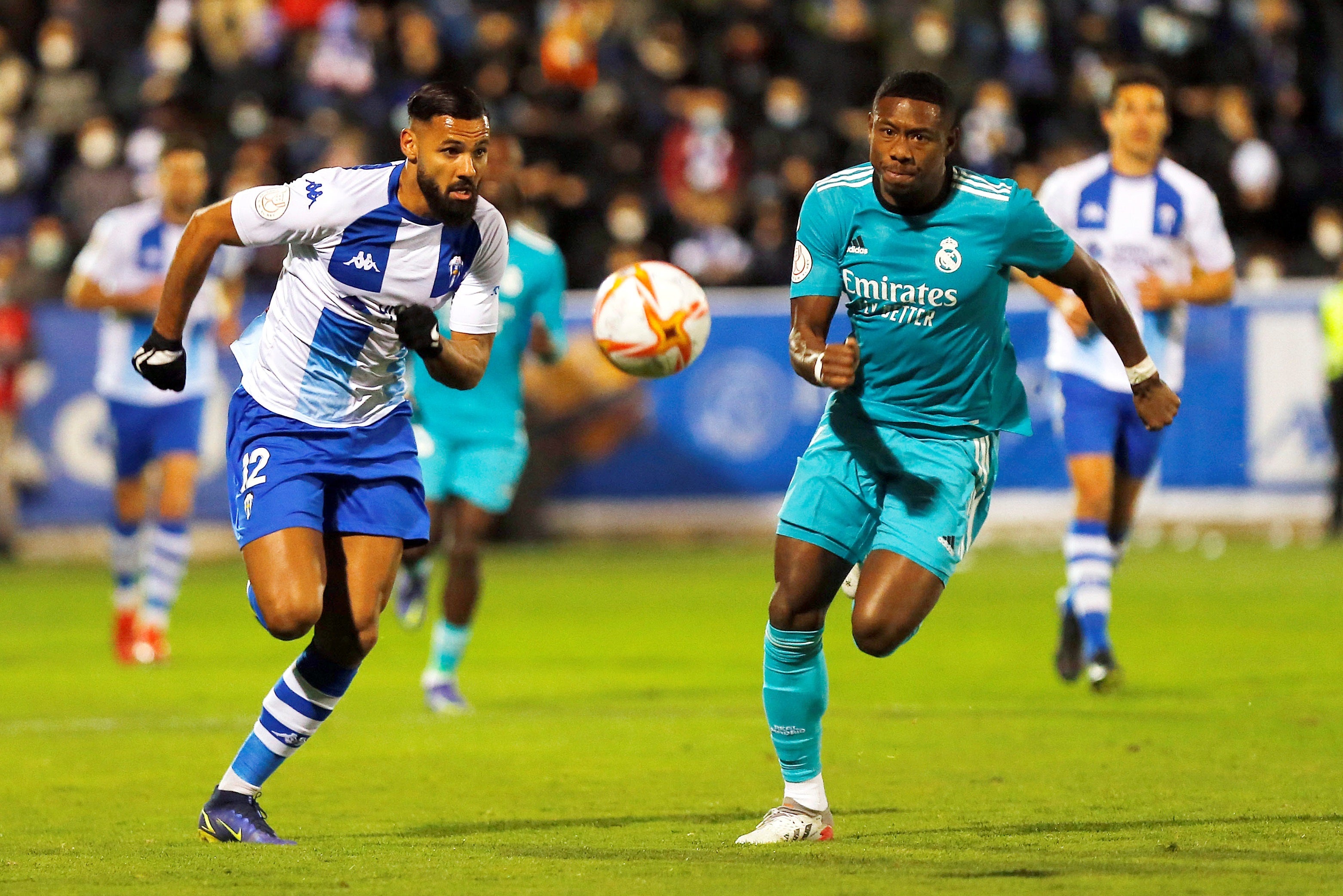 El Real Madrid consuma su venganza contra el Alcoyano y se mete en octavos El Real Madrid consuma su venganza contra el Alcoyano y se mete en octavos