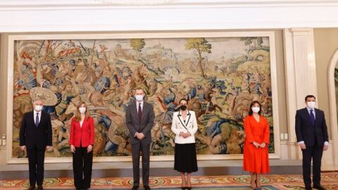 El Rey junto a los representantes de la corporación de Ciudad Real El Rey junto a los representantes de la corporación de Ciudad Real