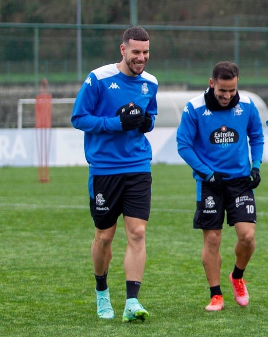 Borja Jiménez: "Entiendo que nadie quiera salir del Dépor, porque tenemos todas las comodidades y estamos en un sitio privilegiado" Borja Jiménez: "Entiendo que nadie quiera salir del Dépor, porque tenemos todas las comodidades y estamos en un sitio privilegiado"