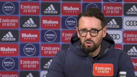 Jos&eacute; Bordal&aacute;s en rueda de prensa en el Bernab&eacute;u