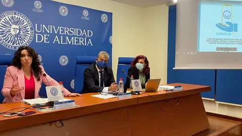 JUNTA DE ANDALUCIA ONDA CERO ALMERIA