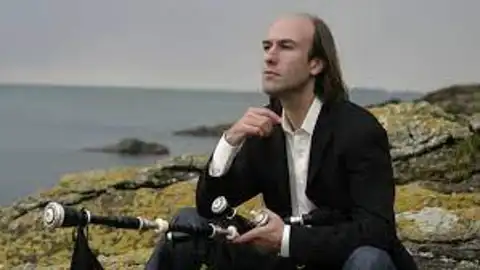 Carlos Núñez Carlos Núñez