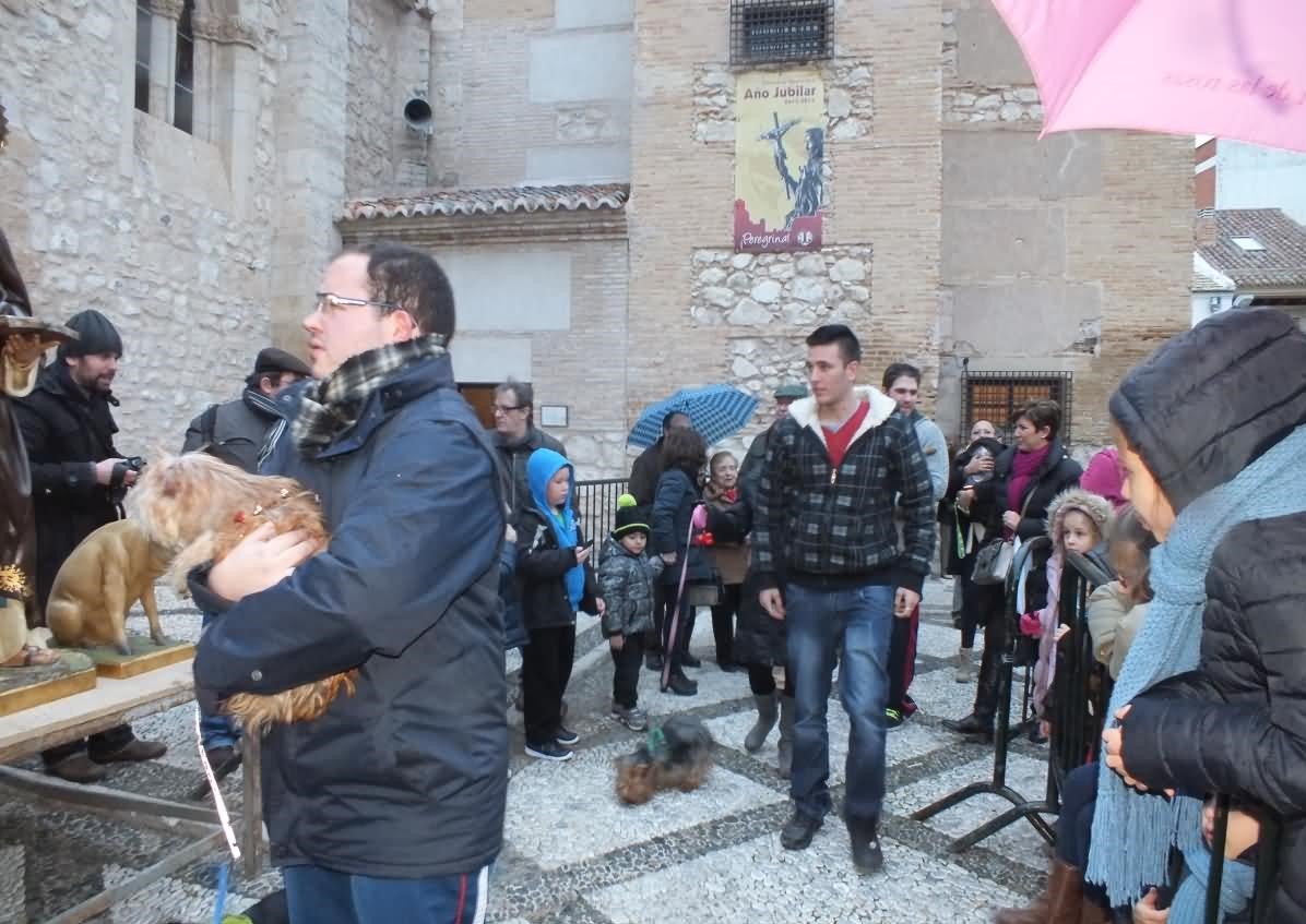 Ciudad Real tampoco tendrá este año caridades de San Antón y no celebrará la bendición de mascotas ni la hoguera Ciudad Real tampoco tendrá este año caridades de San Antón y no celebrará la bendición de mascotas ni la hoguera