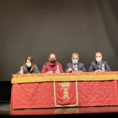 Instantes de presentación del acto en Villamartín Instantes de presentación del acto en Villamartín