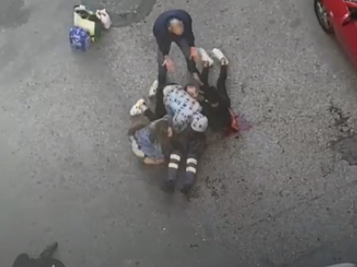 Reimplantan con éxito la mano semiamputada a un joven de Molina de Segura durante una reyerta Reimplantan con éxito la mano semiamputada a un joven de Molina de Segura durante una reyerta
