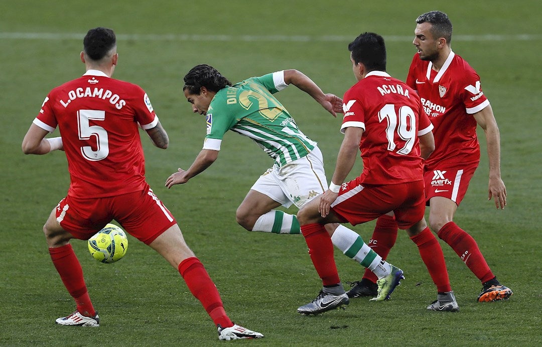 La magia del derbi sevillano con un mítico de cada club La magia del derbi sevillano con un mítico de cada club