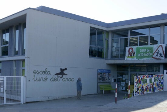 Primera petición a una escuela de Cataluña para que todos los alumnos reciban un 25% de las asignaturas en castellano Primera petición a una escuela de Cataluña para que todos los alumnos reciban un 25% de las asignaturas en castellano