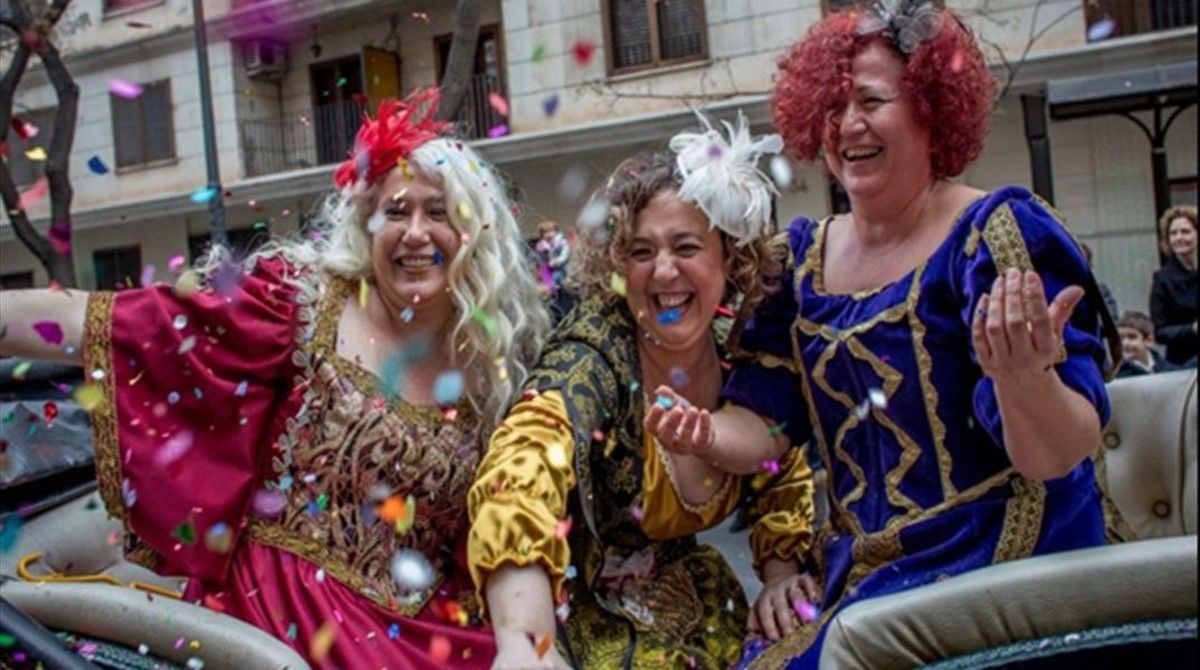 La Plaza del Ayuntamiento de Valencia acoge este domingo la séptima edición de Las Magas de Enero La Plaza del Ayuntamiento de Valencia acoge este domingo la séptima edición de Las Magas de Enero