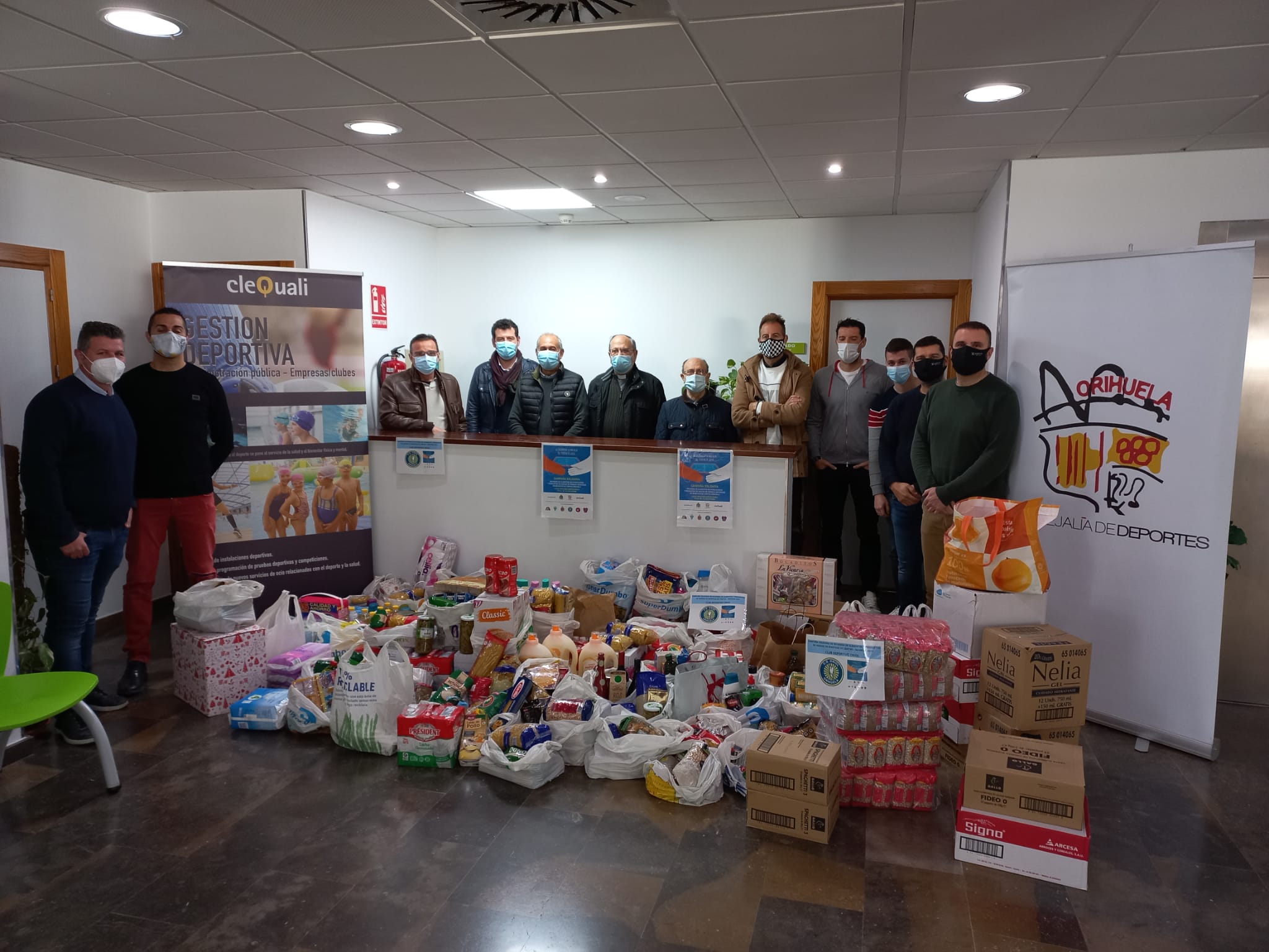 Cáritas recibe 600 kilos de alimentos y productos de higiene recogidos en la campaña solidaria Cáritas recibe 600 kilos de alimentos y productos de higiene recogidos en la campaña solidaria