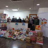 Cáritas recibe 600 kilos de alimentos y productos de higiene recogidos en la campaña solidaria Cáritas recibe 600 kilos de alimentos y productos de higiene recogidos en la campaña solidaria