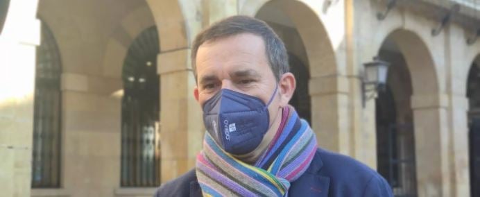 Javier Cuesta analiza las cuentas de Oviedo en Onda Cero Javier Cuesta analiza las cuentas de Oviedo en Onda Cero