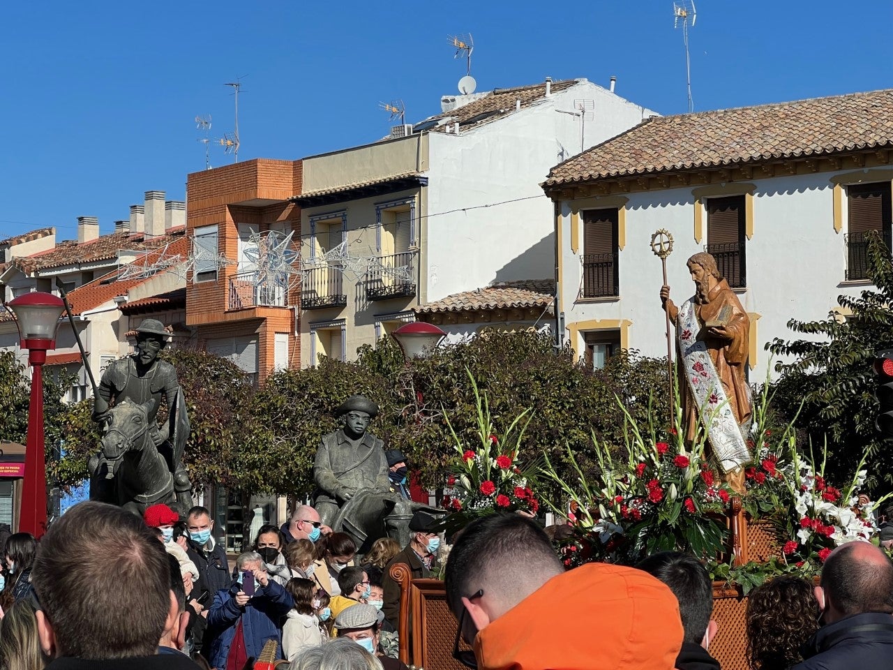 Los manchegos ausentes siguen con atención a través de nuestras redes las tradiciones populares Los manchegos ausentes siguen con atención a través de nuestras redes las tradiciones populares