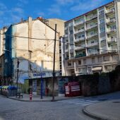 O Concello estudia adquirir o bloque de edificios entre as rúas Reza e Doutor Fleming para construír unha zona verde