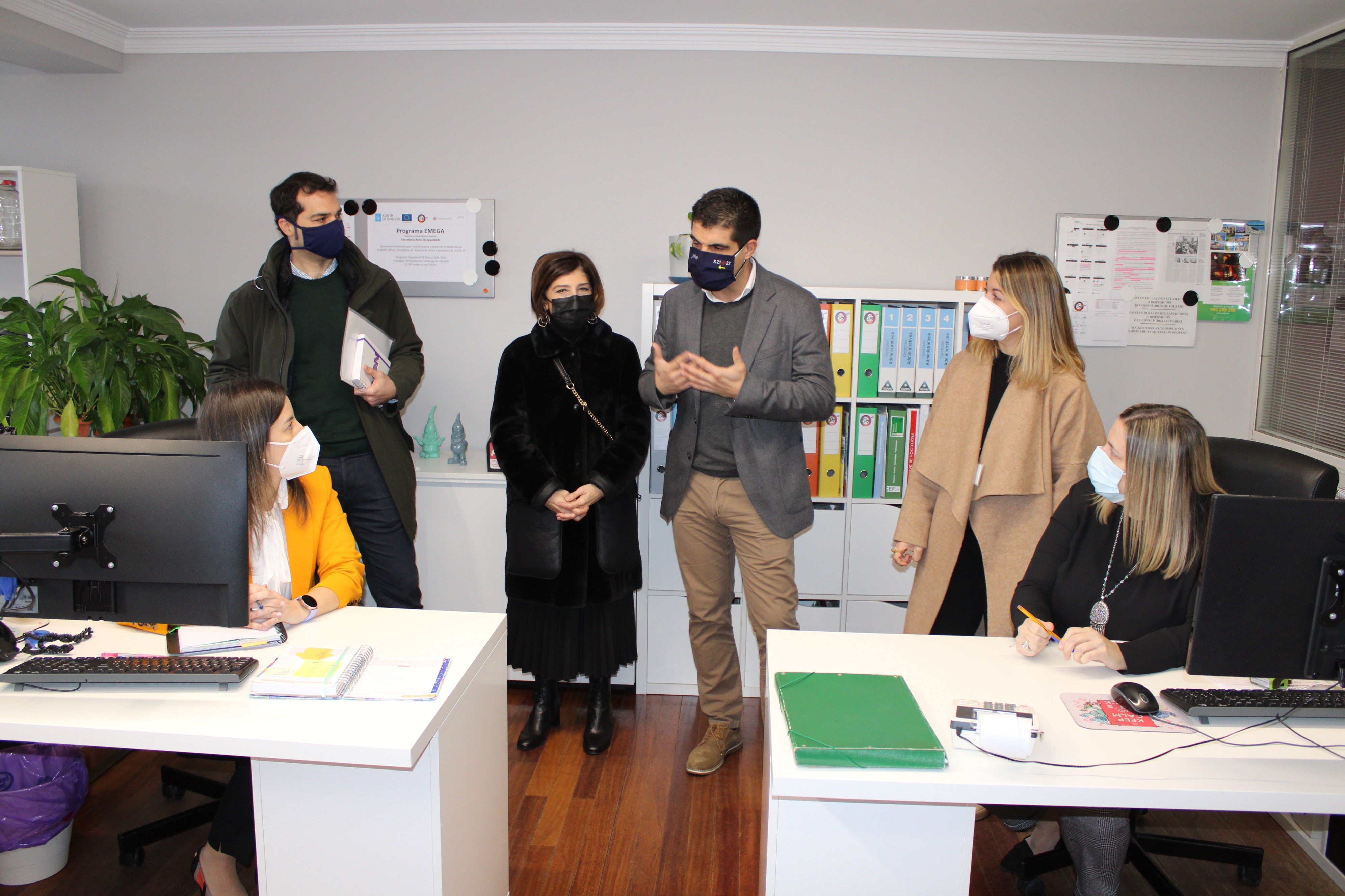 Gabriel Alén salienta o labor do programa "Emega" na creación do emprego femenino Gabriel Alén salienta o labor do programa "Emega" na creación do emprego femenino