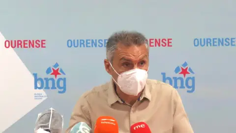 Segundo o BNG, todos os anuncios do Goberno PP-DO referidos ao transporte público son "fume" Segundo o BNG, todos os anuncios do Goberno PP-DO referidos ao transporte público son "fume"